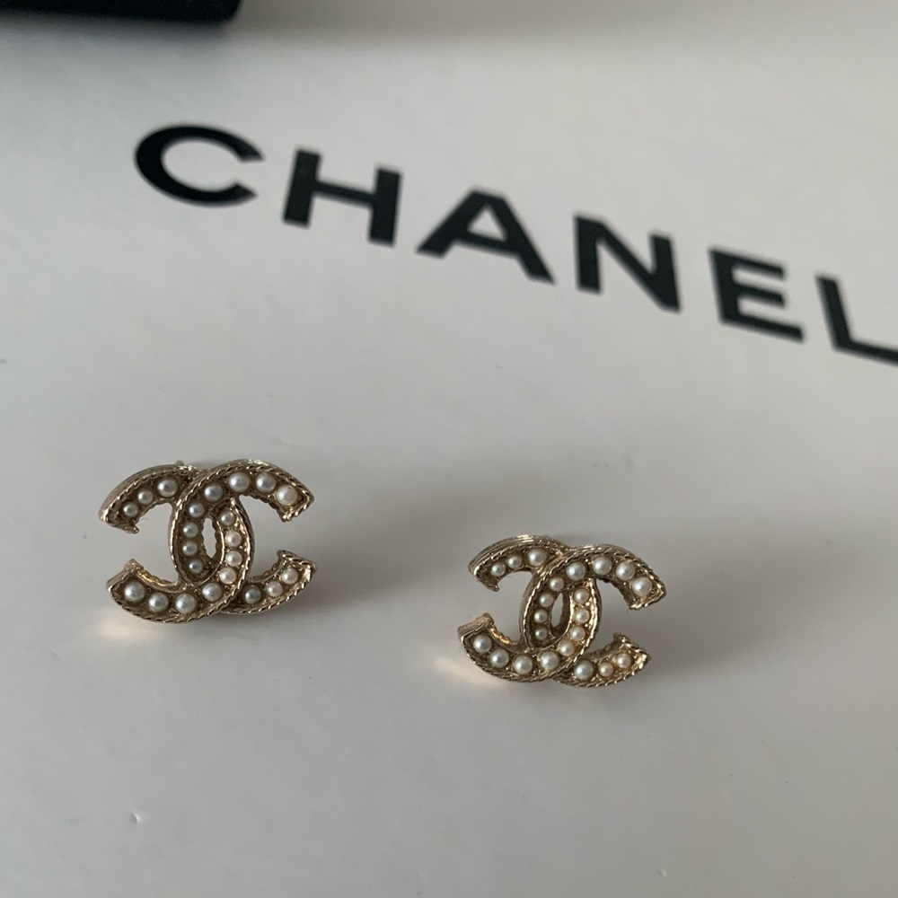 ORIGINAL CHANEL EARRINGS